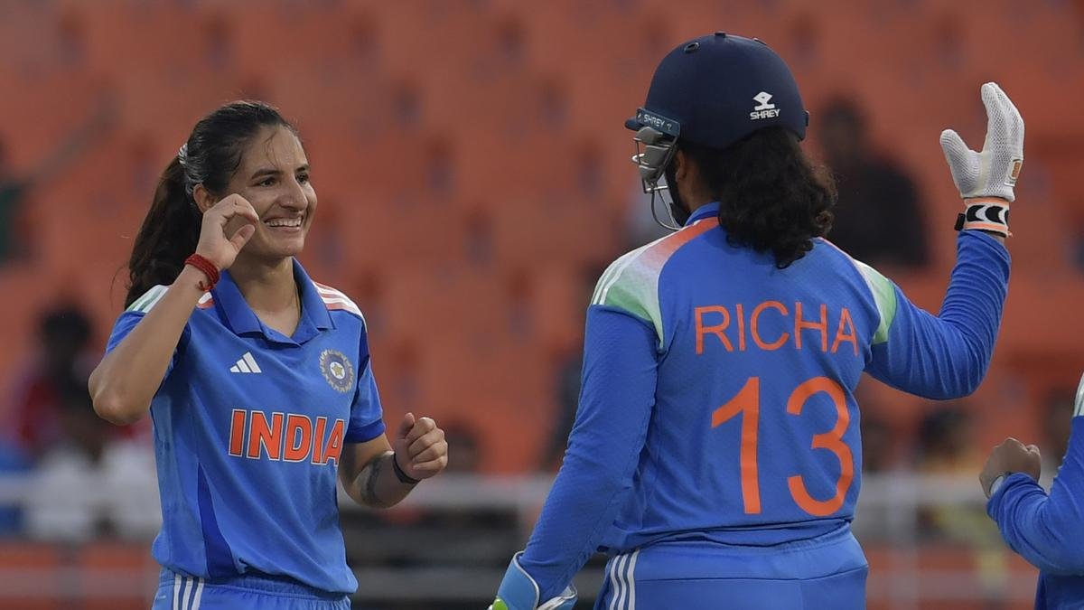 India Women's Stunning Victory Levels Series Against Australia in Nail-Biting 2nd ODI