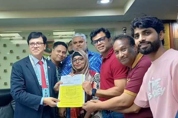 Razzak Resigns as Selector to Enter BCB Election Race