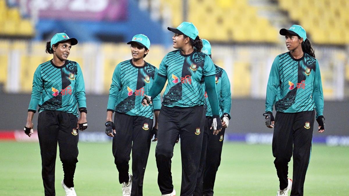 New Zealand Aims for Comeback Against Resilient Bangladesh in Women's ODI World Cup Showdown