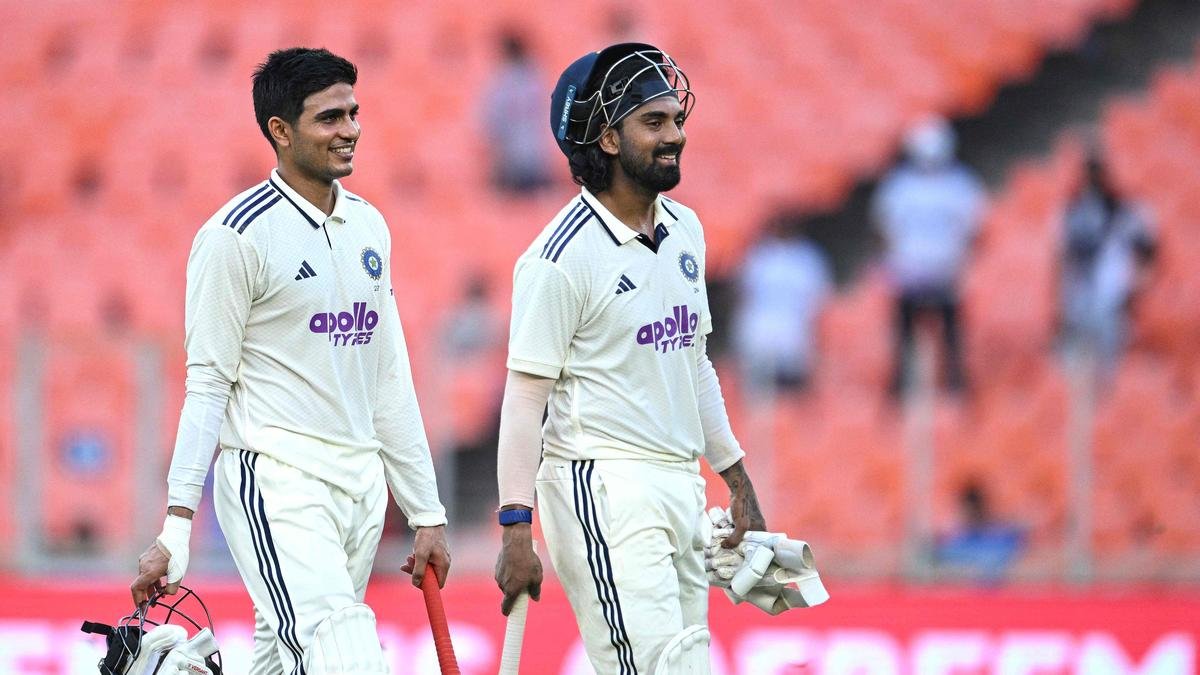 Rahul and Gill Shine as India Seizes Early Advantage on Day 2 Against West Indies