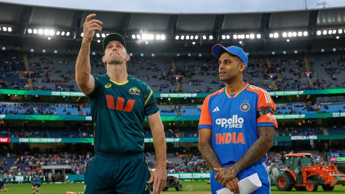 Unity in Mourning: Aussies and Indians Don Black Armbands in T20I Showdown