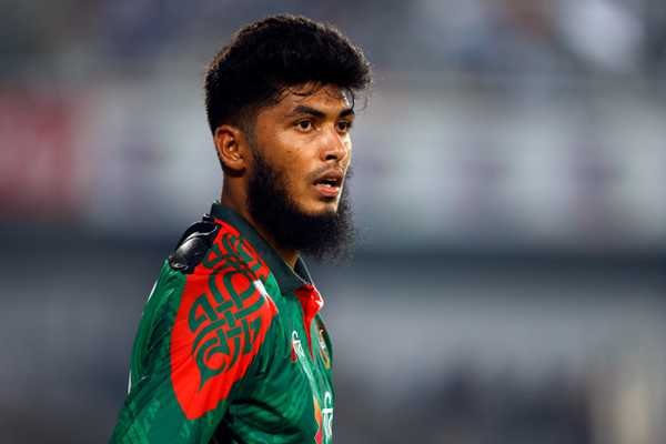 Rishad's Masterclass: Six Wickets and a Clutch Tight Over Seals Victory