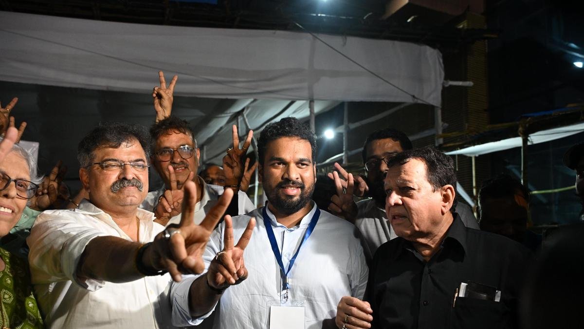 MCA Urges Maharashtra to Provide Land for Women's Cricket Training Center