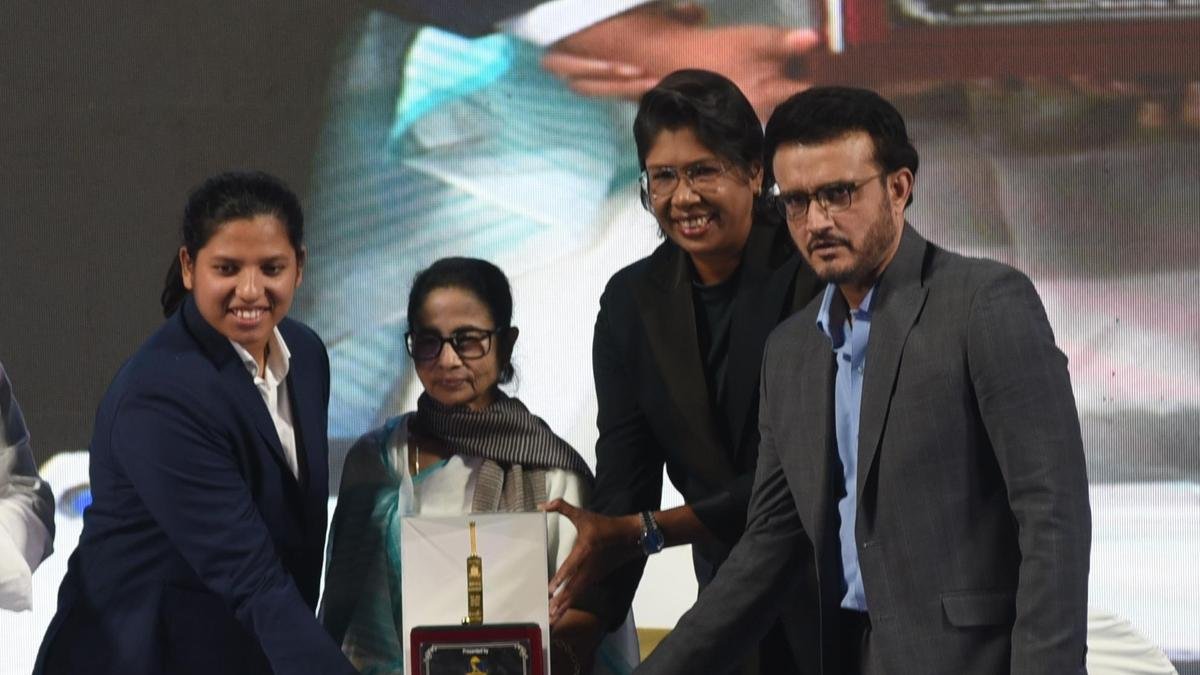 Richa Ghosh Honored with Banga Bhushan, Gains DSP Rank and Rs 34 Lakh Award