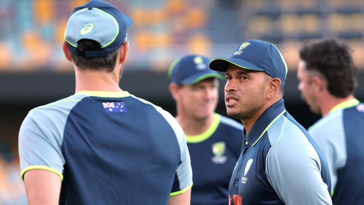 Khawaja Focuses on Ashes Challenge, Unfazed by Future Uncertainty