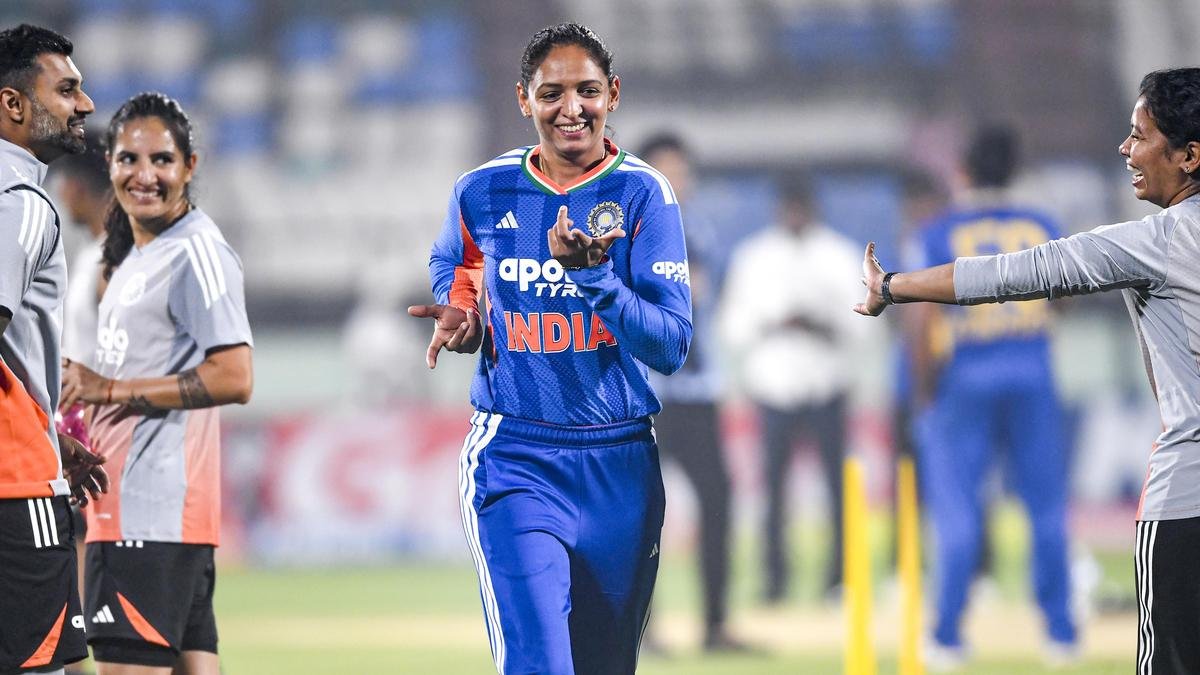 Trailblazing Leaders: The Elite Captains of Women's T20I Cricket
