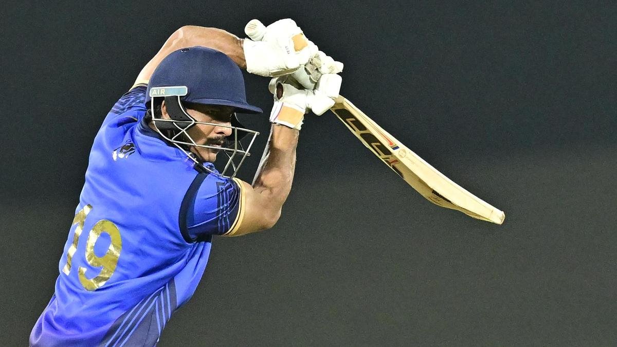 Vidarbha Clashes with Saurashtra in Thrilling Vijay Hazare Trophy Finale