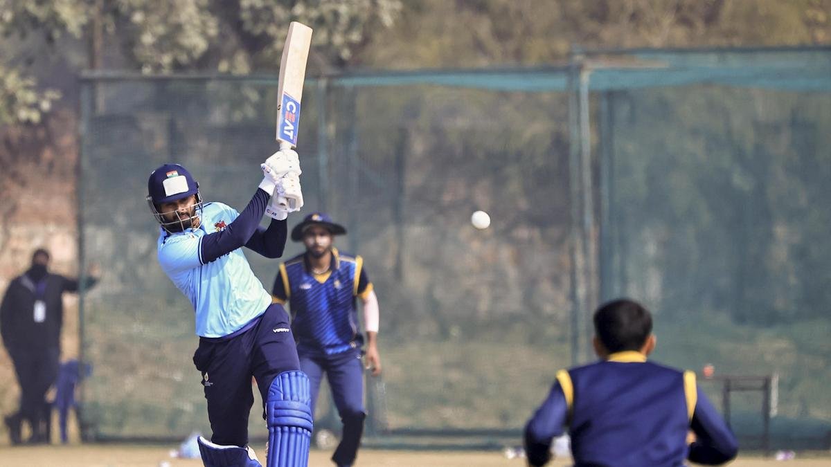Shreyas and Musheer's Heroics Secure Mumbai's Spot in Vijay Hazare 2025/26 Quarterfinals