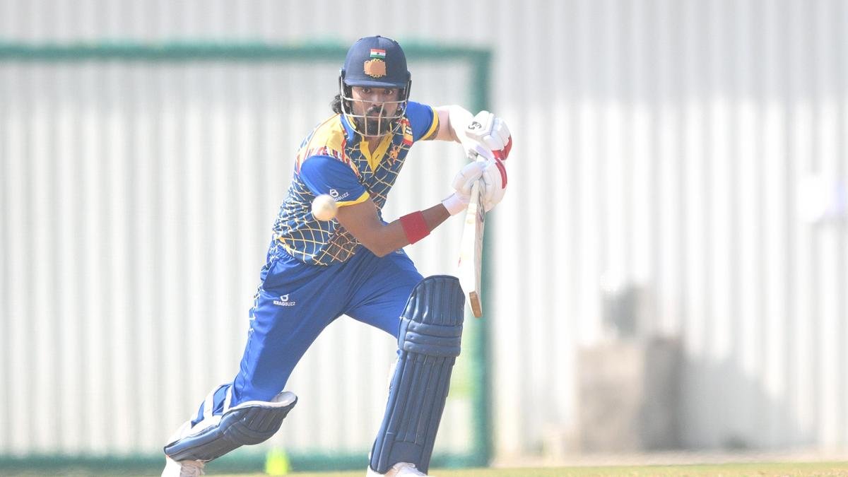 Karnataka Faces Setback as Rahul and Prasidh Miss 2025-26 Vijay Hazare Knockouts