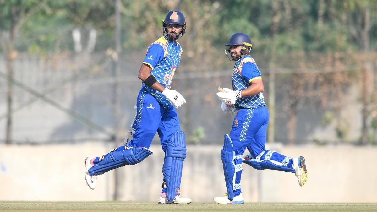 Karun and Harvik Propel Karnataka and Saurashtra into 2025-26 Vijay Hazare Semifinals